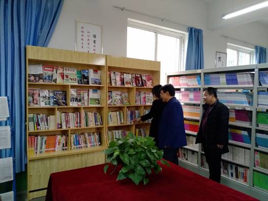 2018-11-14 利来国际去东党初级中学扶贫收条IMG_20181114_120424